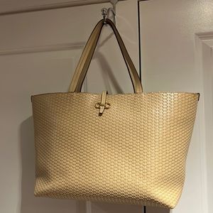 Salvatore ferragamo tote bag